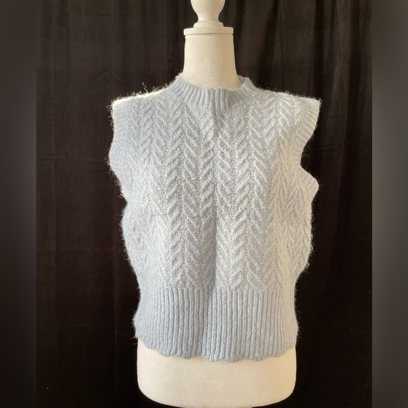Zara blue vest. Size M - Picture 2 of 5